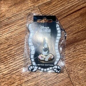 DSF Mickey's Masterpiece Sorcerer Hat Ice Cream Sundae Pin With Text LE